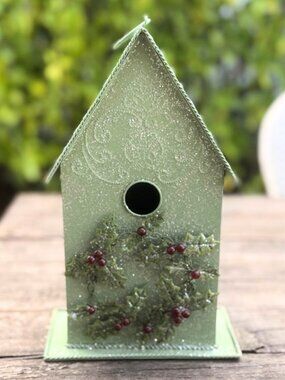 Vintage Santa's Workbench Green Snow Glitter Christmas Winter Holly Birdhouse